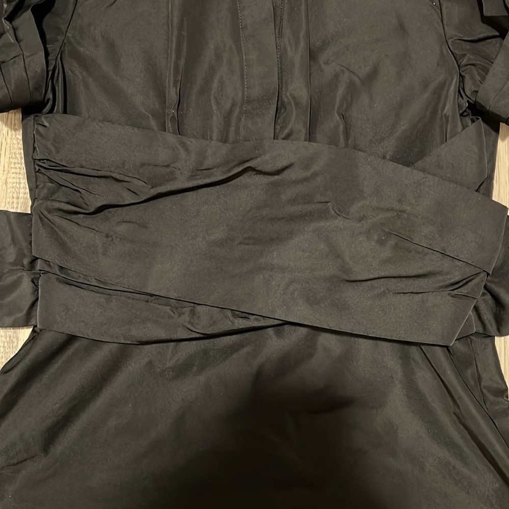 BCBGMAXAZRIA Puffy Sleeves Ruched Top​​​​ - Picture 5 of 13
